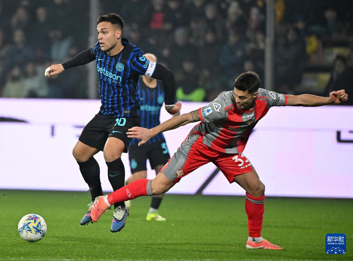 国际米兰意甲战胜博洛尼亚劳塔罗低射命中